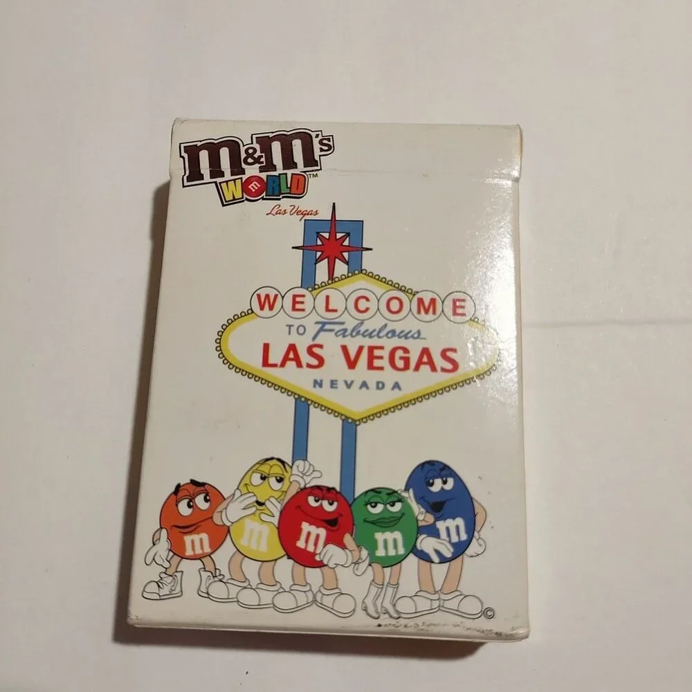 M & M WORLD  LAS VEGAS PLAYING CARDS-LIKE NEW**